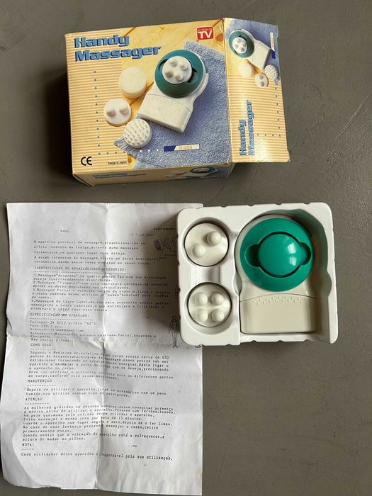 Massajador Facial a pilhas