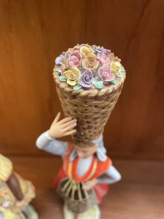 Duas peças Vista Alegre