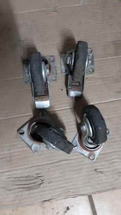 Four Durable Wheels446120653656565761