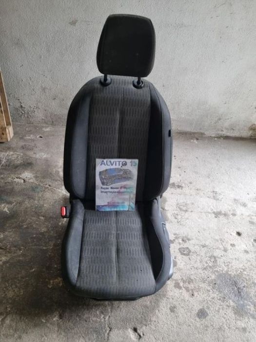Conjunto de bancos Opel Corsa F 2022