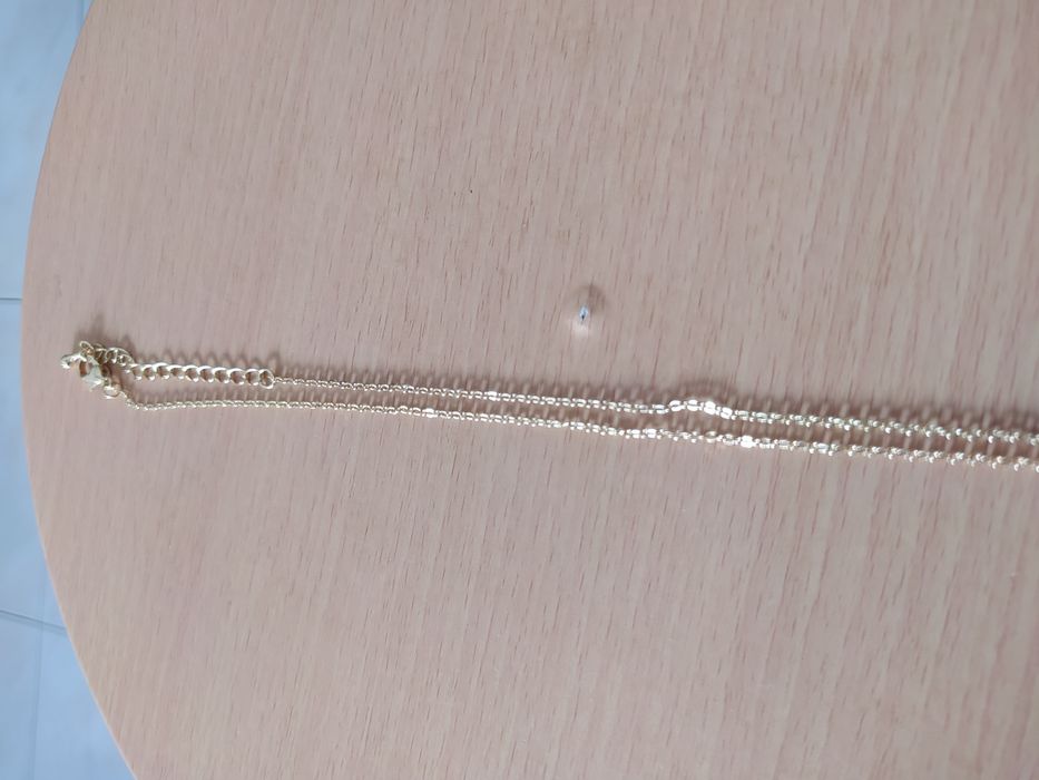 Colar dourado com coração vermelho NOVO