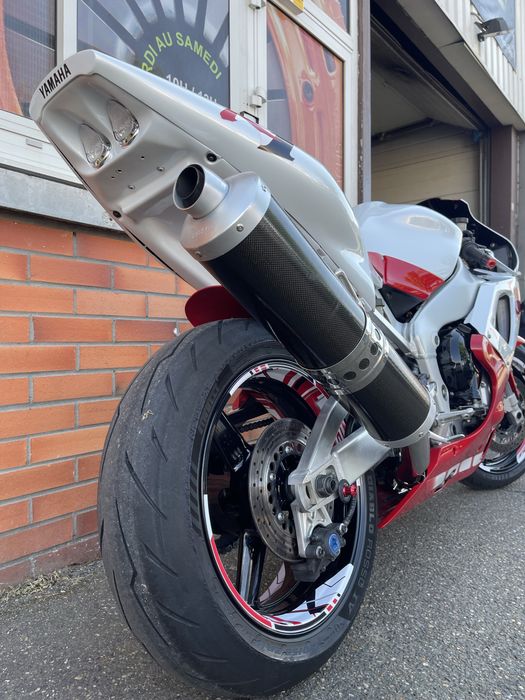 Yamaha R1 YZF 1998
