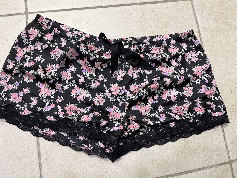 Кружевной пенюар,жіночий пенюар,ночнушка кружевна