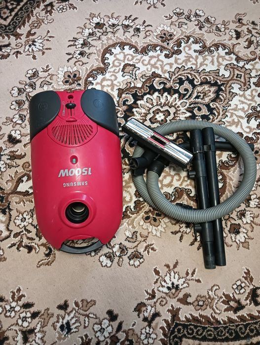 Пылесос Самсунг в отличном состоянии