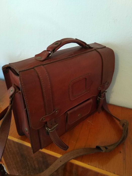 Портфель кожаный в подарок мужчине