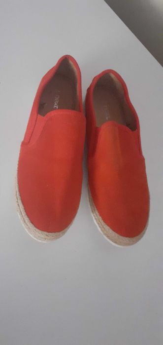 Buty damskie espadryle Next czerwone