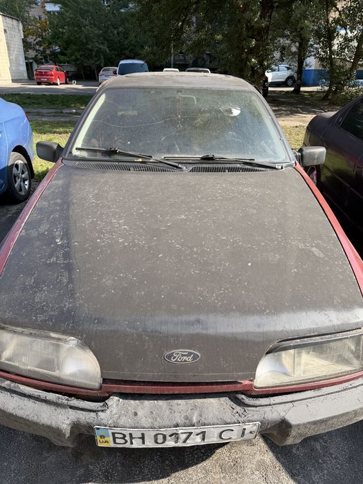 Автомобіль Ford Sierra