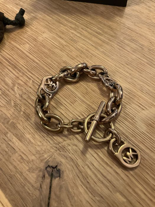 Bransoletka rozowe zloto michael kors lancuszek