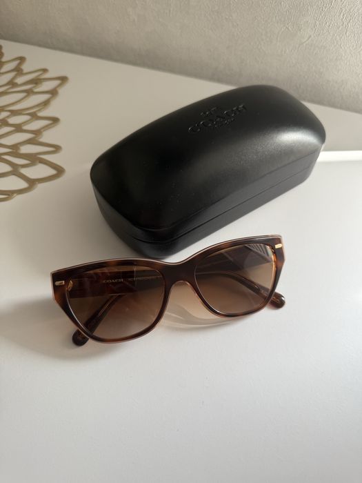 Сонцезахисні окуляри Coach