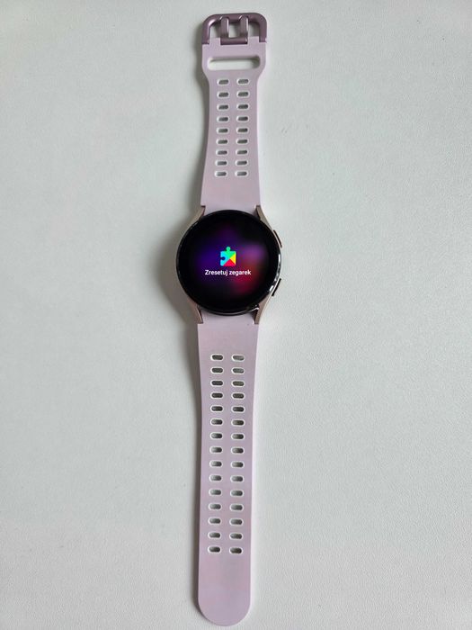 Sprzedam damski smartwatch Samsung Galaxy Watch w bardzo dobrym stanie