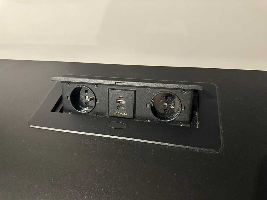 Biurko gamingowe czarne 140x70