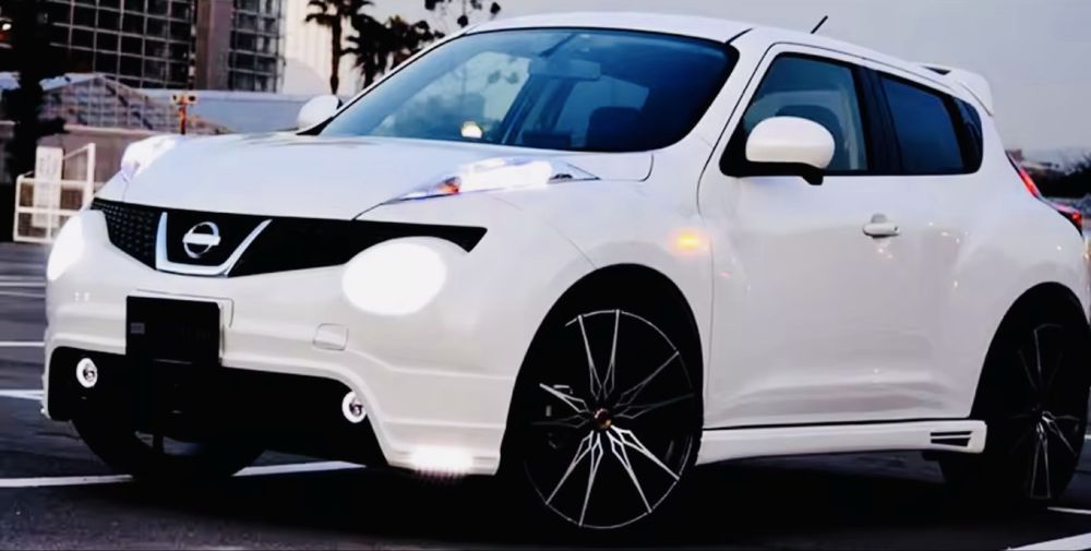 Поворотник Nissan X-trail Qashqai J10 Cube Juke Leaf Micra Вантажівок