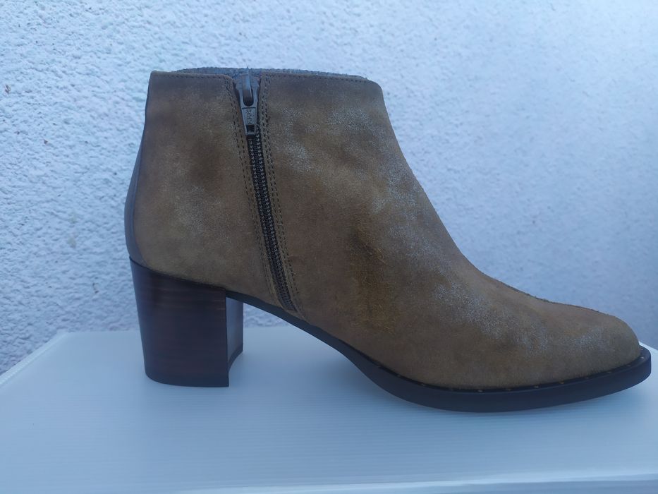 Черевики ботильйони жіночі нові