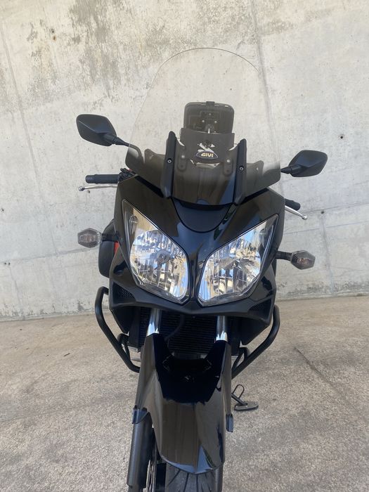 Suzuki  DL650 V-Strom  (27000km)