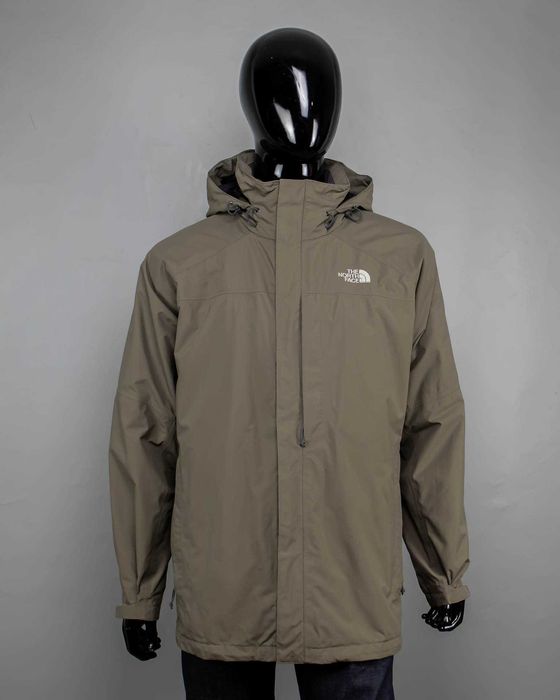 Крутая туристическая куртка на мембране The North Face HyVent.Размер XL