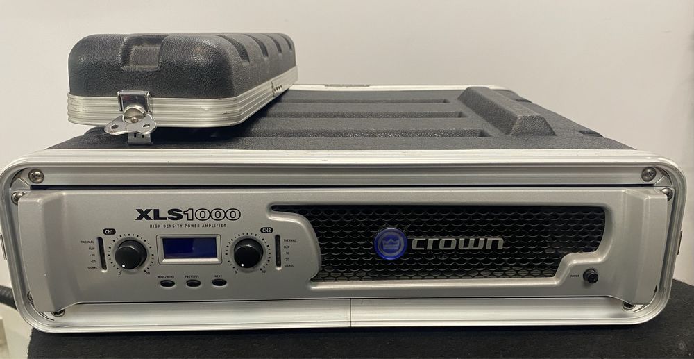 Wmacniacz Crown XLS 1000 estradowy