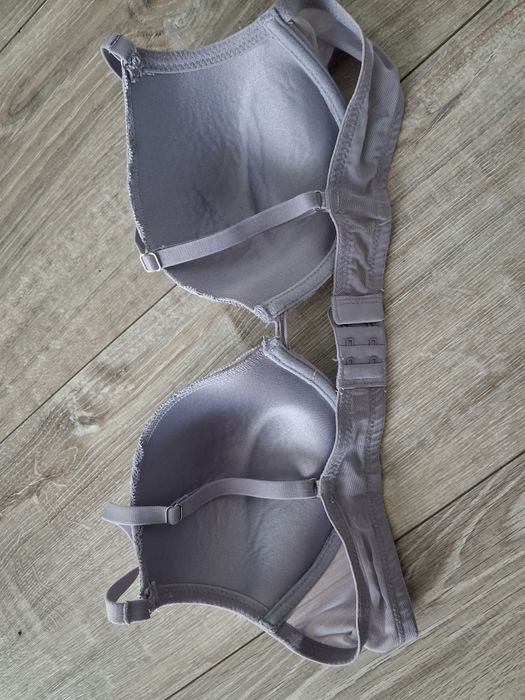 Primark biustonosz damski roz 85b