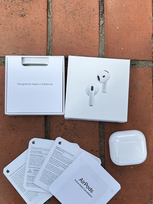 AirPods 4 (Anc) Novos+ Caixa completa