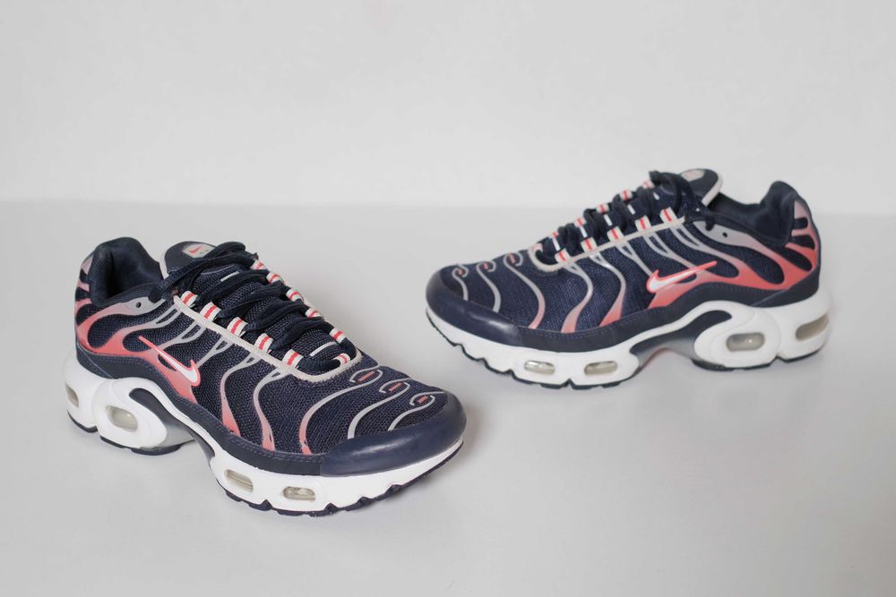 Кросівки Nike Air Max Tn Plus 37.5 розмір оригінал стан дуже гарний