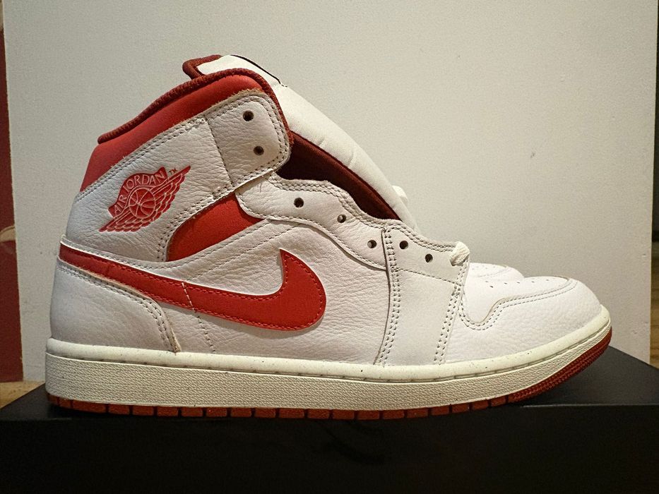 Buty Air Jordan 1 MID SE