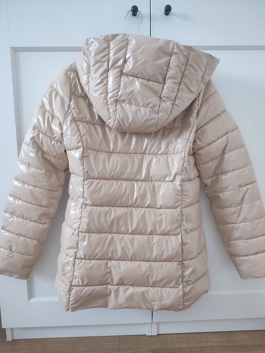 Kurtka zimowa beżowa błyszcząca pikowana ocieplana Mohito rozm 34 36 X