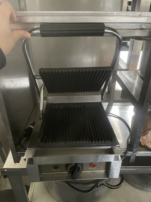 Tostadeira/Prensa profissional - Pouco utilizada