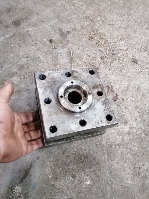 Малая продольная 1к62д резцедержка