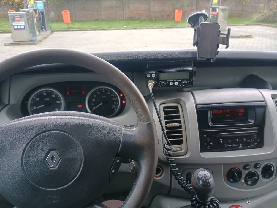 Renault Trafic L2H1 2,0dci 9-cio osobowy