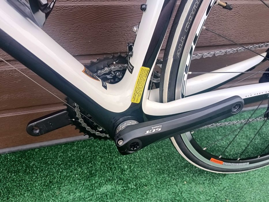 Rower Szosowy Specialized Roubaix 28" Carbon 3x10 Shimano 105 Hollowtech Jak Nowy Mała Rama