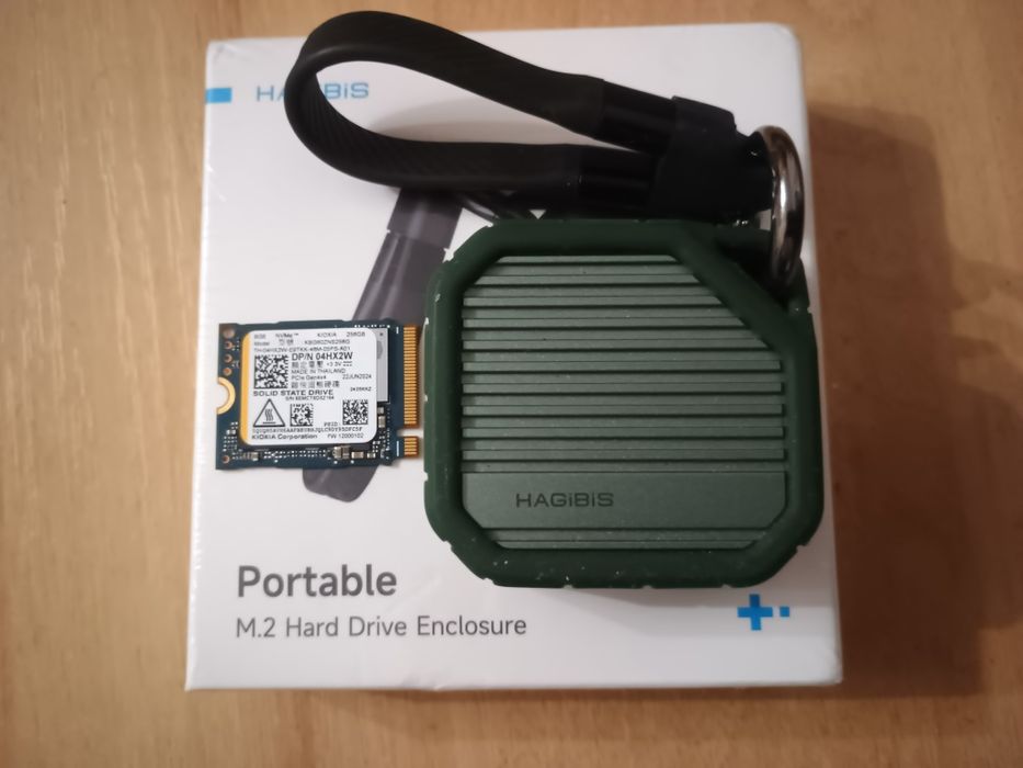 Hagibis 2230 M.2 NVMe та SSD Kioxia 2230 PCIex4 Gen4 NVMe 256 ГБ (BG6)