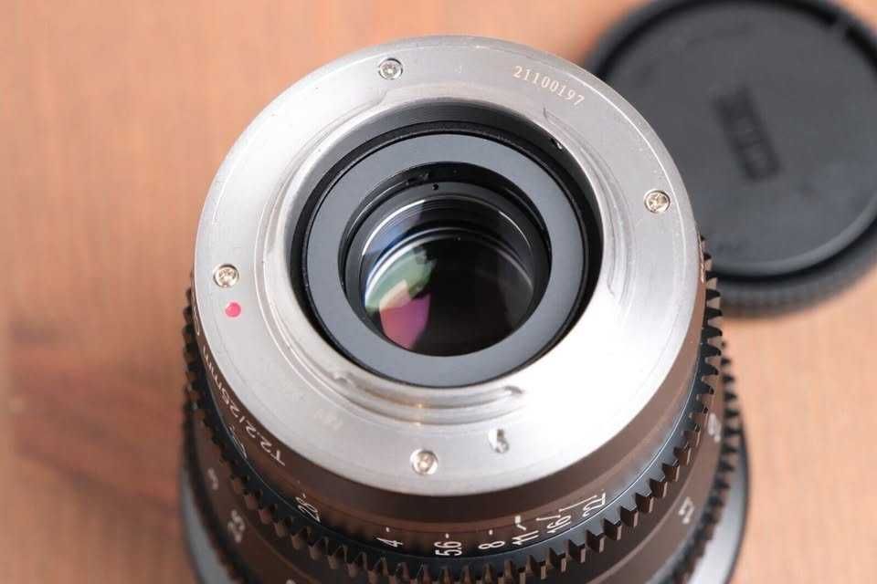 Meike 25mm T2.2 Objectiva de Cinema MF P/ Sony a6100,a6300,a6500 etc