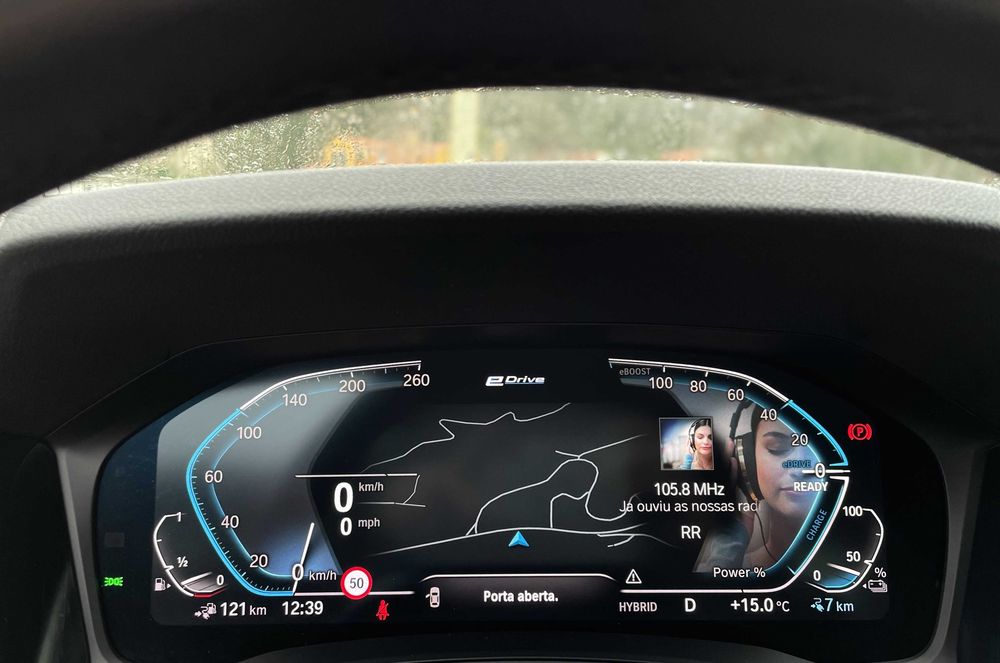 BMW 330 e Híbrido Plug-In Nacional IVA DEDUTIVEL