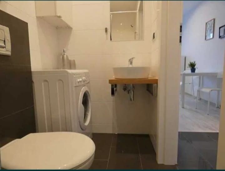 Однокімнатна квартира біля автовокзалу. Власник!