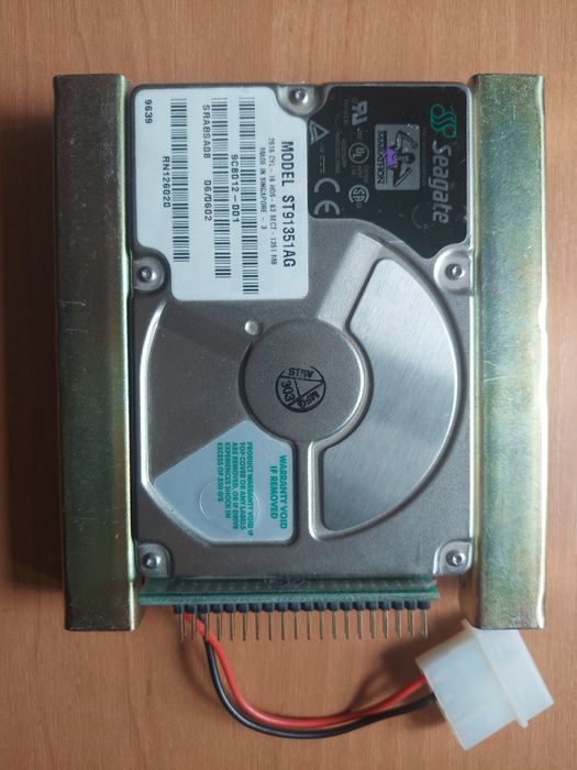 Жёсткий диск ноутбука 1,35Гб Seagate ST91351AG с переходником