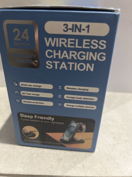 Бездротова зарядна станція 3-в-1 для iPhone, Watch, AirPods