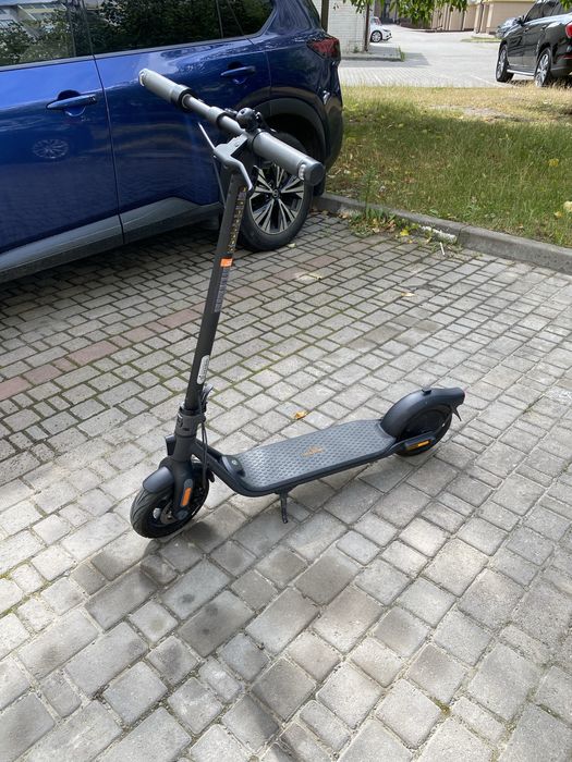 Segway Ninebot Kickscooter F2