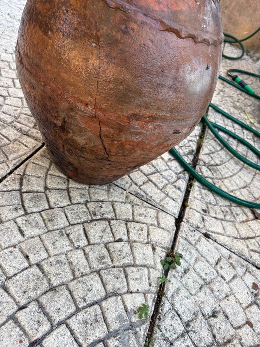 vaso grande castanho