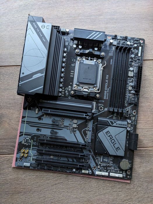 НОВА Gigabyte B650 Eagle AX AM5 B650
