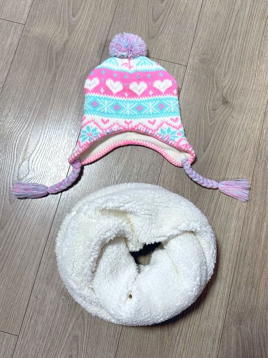 Детская, теплая шапочка на ребёнка; зимняя шапка с хомутом (шарф-снуд)