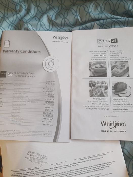 Mikrofala Whirlpool