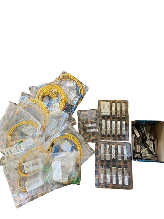 SFP-модули,патчкорды одним лотом!