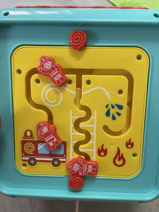 Розвиваючий сортер для діток