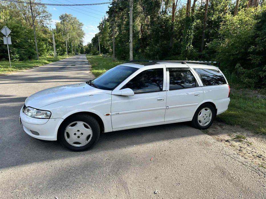 Opel Vectra B 1998 года