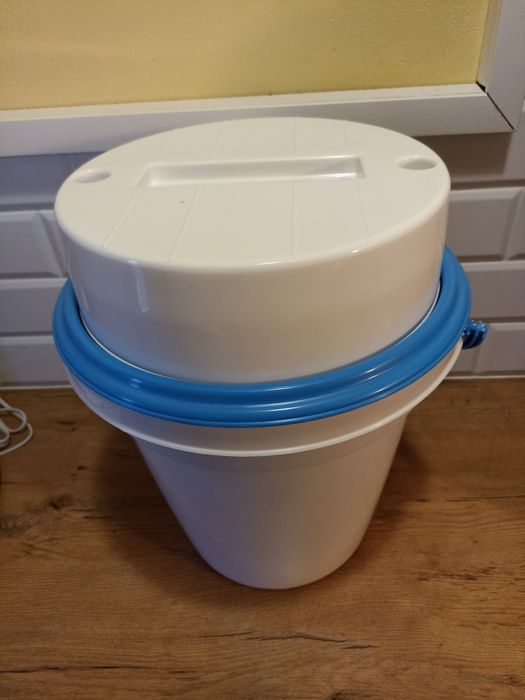 Wiadro do śrutownika pyłoszczelne