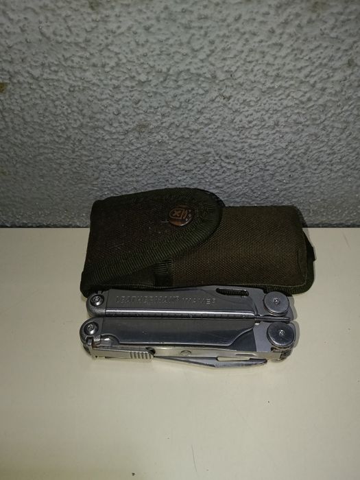 Multifunções Leatherman wave
