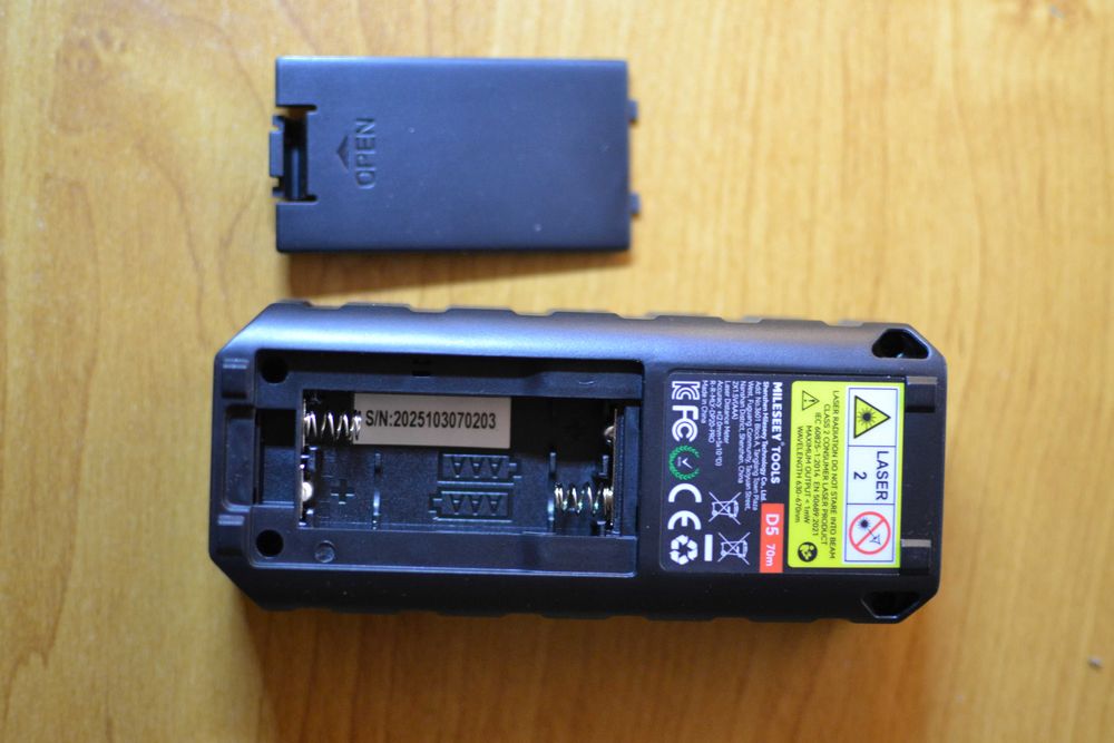 Лазерний далекомір MiLESEEY D5   70 метрів