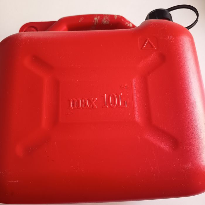 Bidão de combustível para emergências