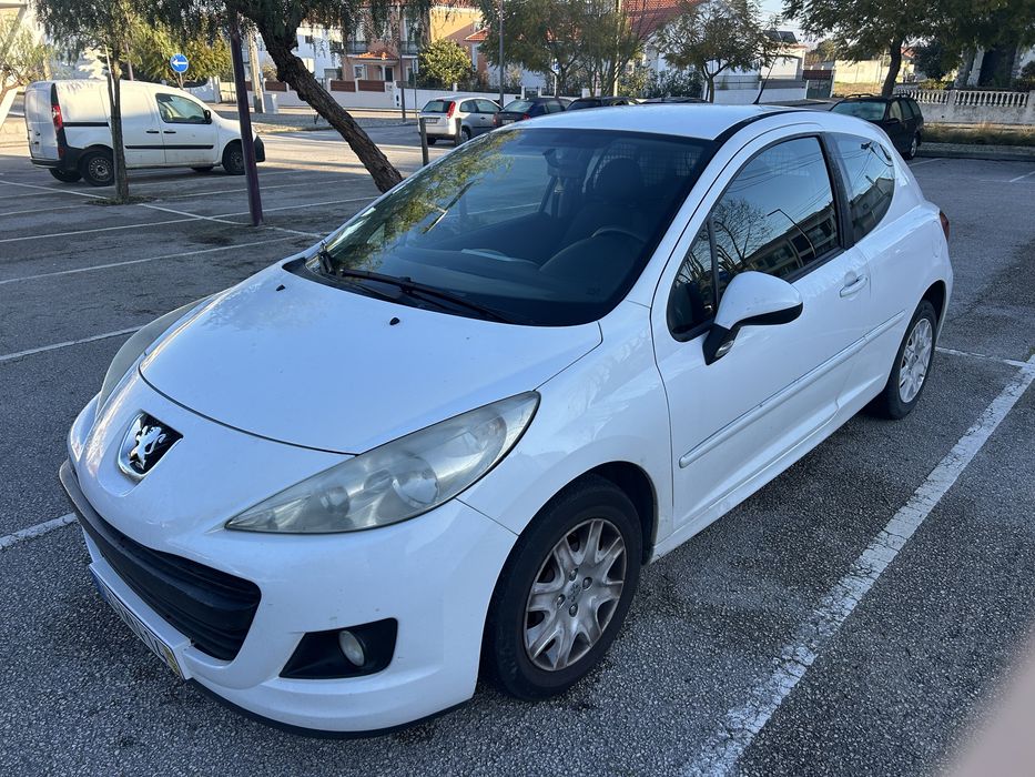 Peugeot 207 1.4hdi comercial 2011