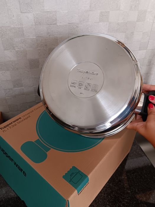 Panela da Tuperware 7L