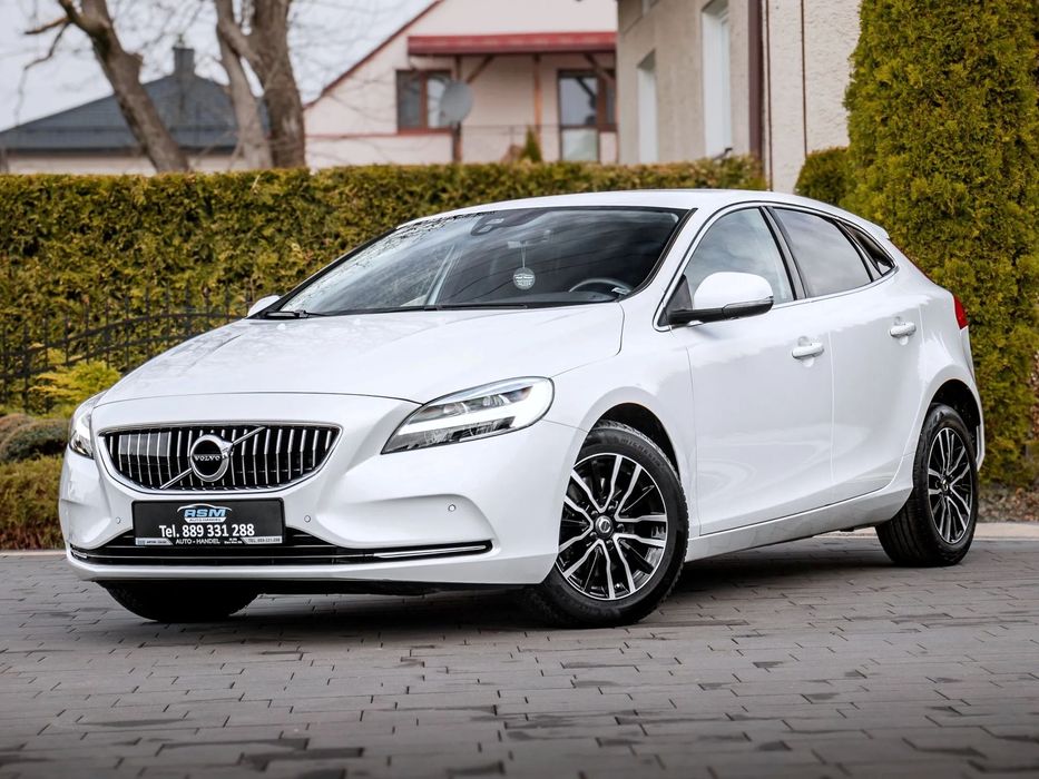Volvo V40 * INSCRIPTION * Full LED * Bezwypadkowy * Full Serwis *